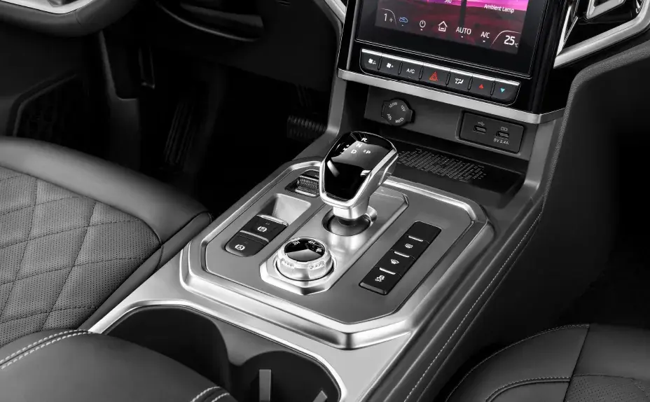 JAC T9 — detalle 3