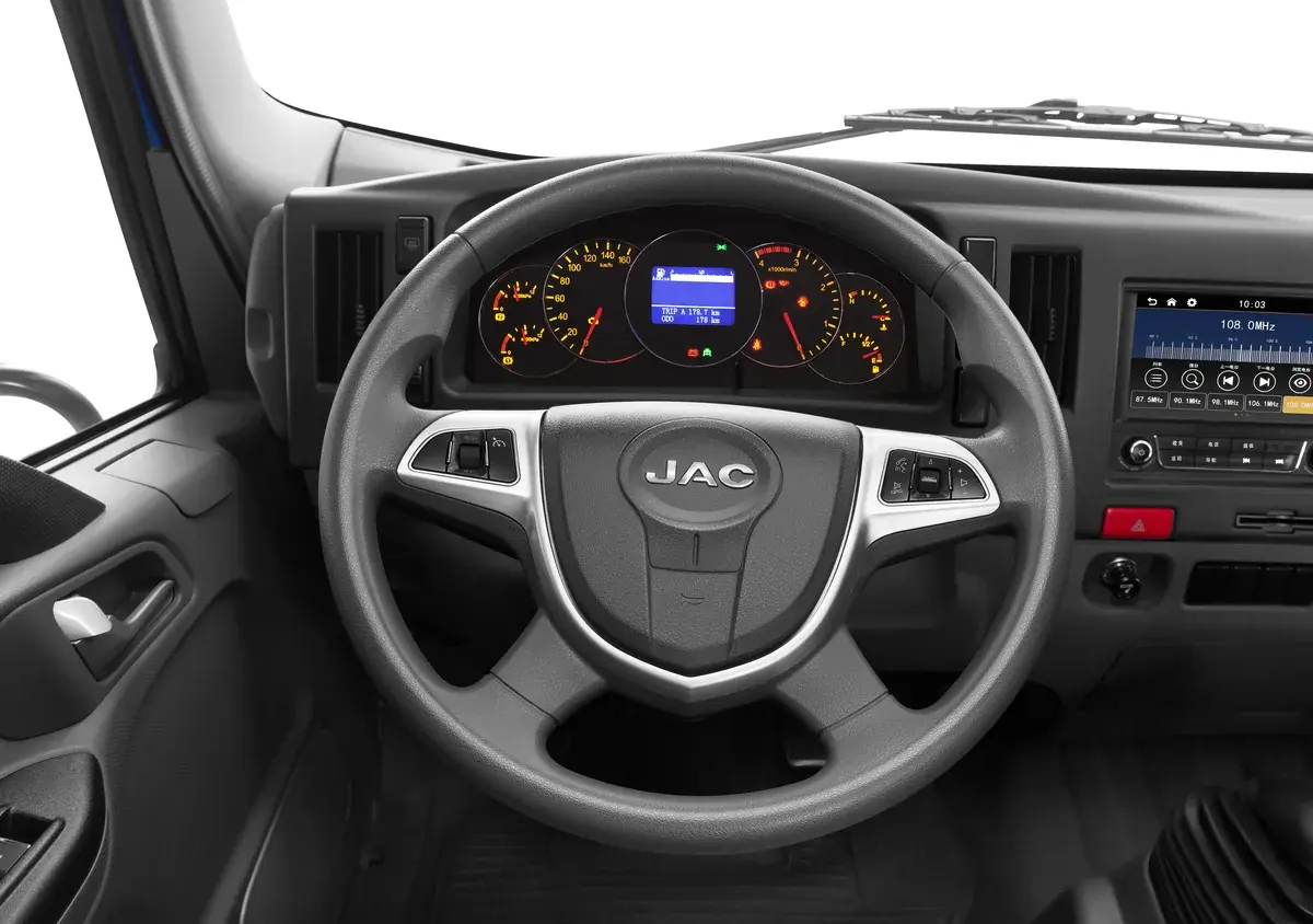 JAC LE112 — detalle 3