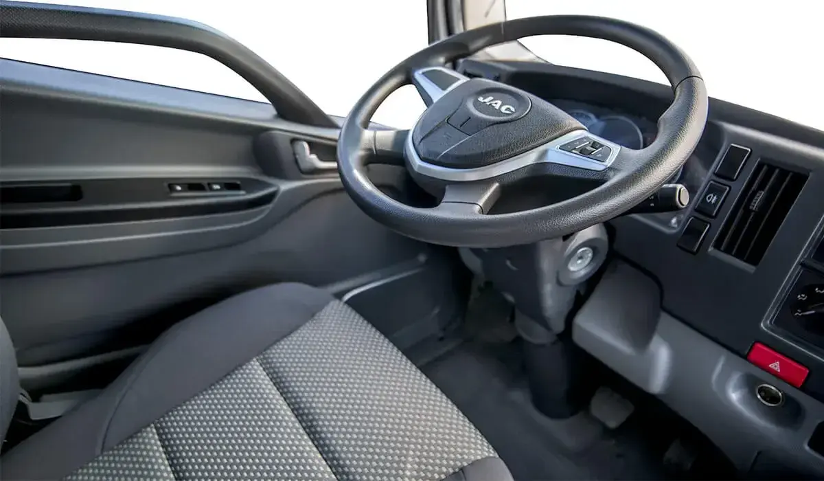 JAC LE551 — detalle 2